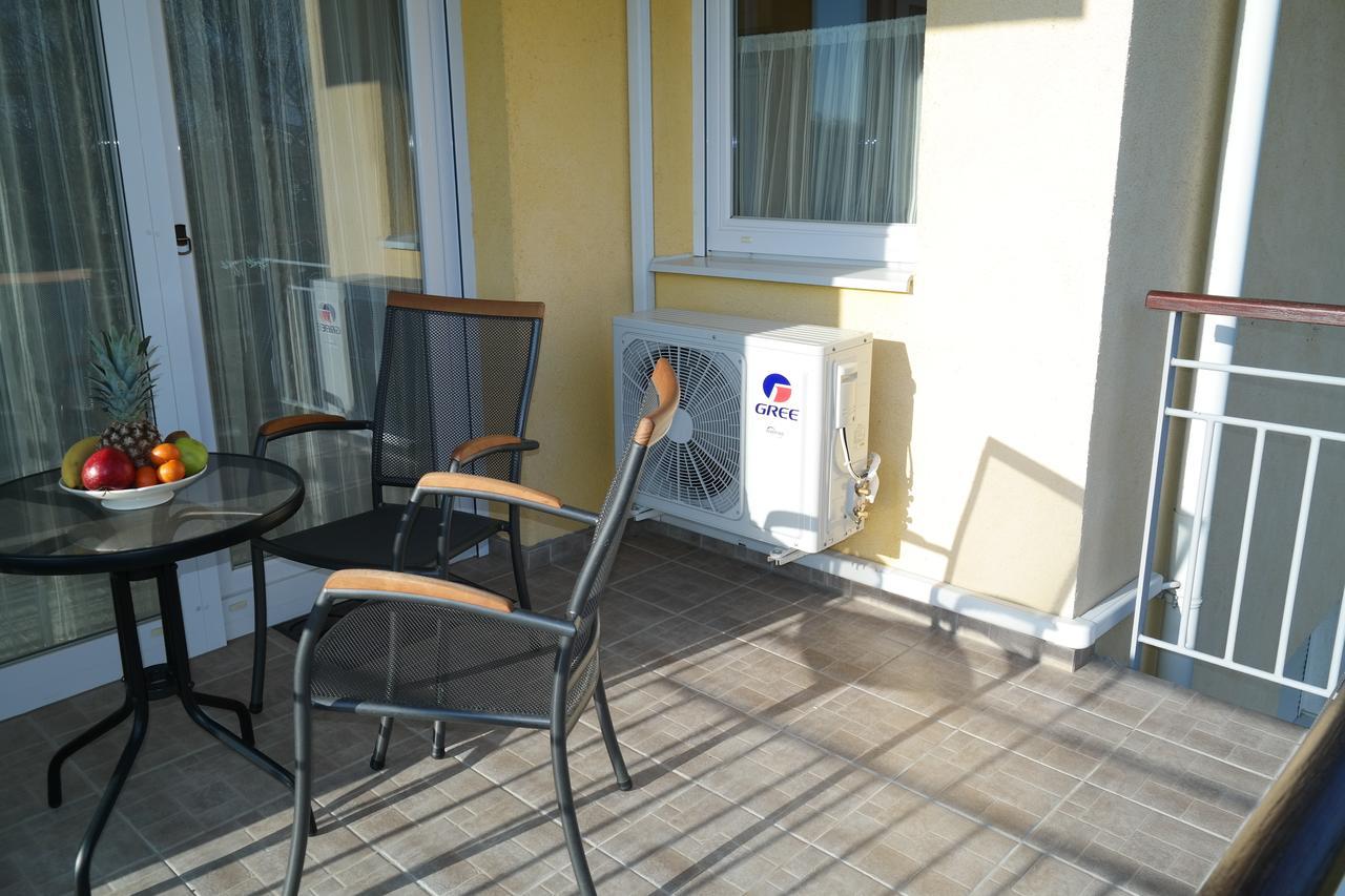 Aramis 3 Apartments ヘーヴィーズ エクステリア 写真